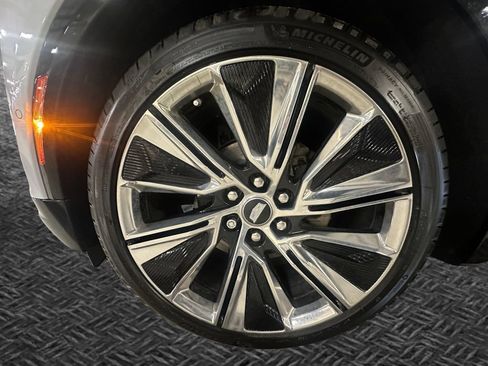 Certified 2026 Cadillac Lyriq Signature Luxury w/ Nappa Leather Package AWD/4WD image 12