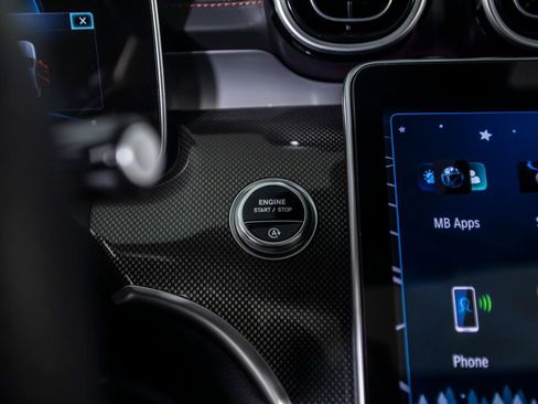 Used 2024 Mercedes-Benz C 43 AMG 4MATIC Sedan image 29