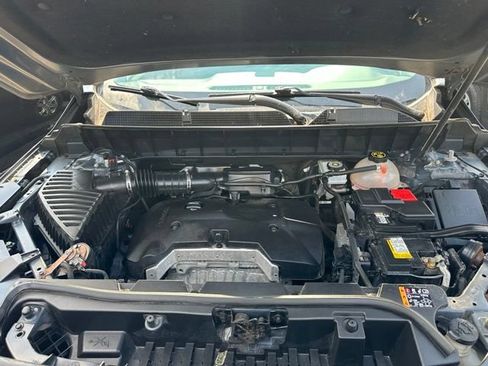 Used 2019 GMC Acadia SLE FWD image 31