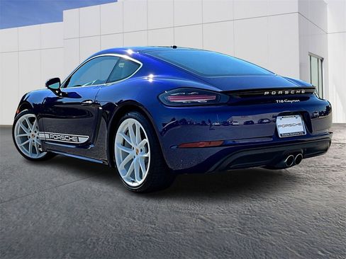 Used 2024 Porsche 718 Cayman image 3