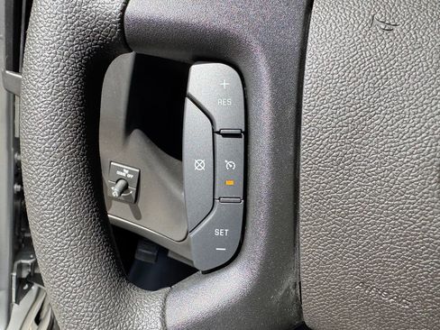 New 2025 Chevrolet Express 2500 Work Van w/ Driver Convenience Package image 13