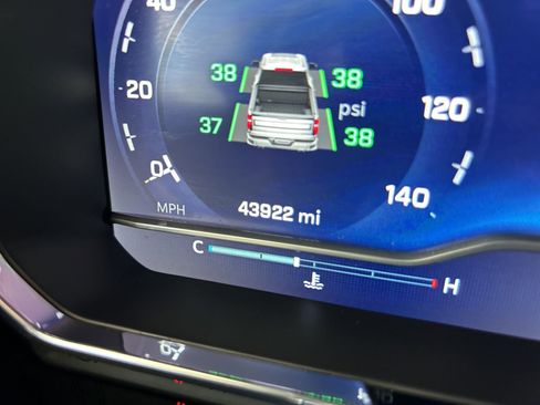 Certified 2023 Chevrolet Silverado 1500 LT Trail Boss w/ Convenience Package II image 21