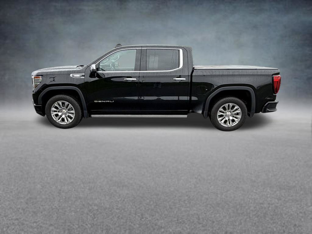 Used 2022 GMC Sierra 1500 Denali AWD/4WD image 2