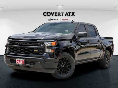 Used 2023 Chevrolet Silverado 1500 Custom AWD/4WD image 2