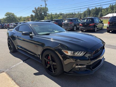 Used 2015 Ford Mustang GT Premium w/ Equipment Group 401A RWD image 3
