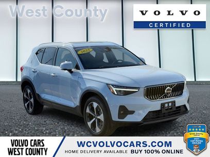 Certified 2025 Volvo XC40 B5 Plus
