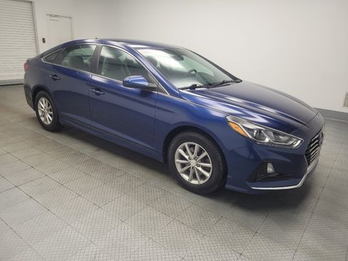 Used 2018 Hyundai Sonata SE w/ Cargo Package FWD image 11