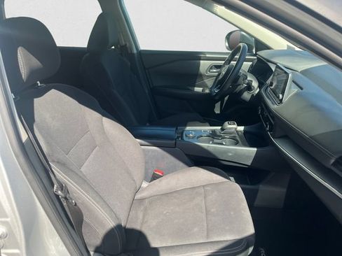 Used 2024 Nissan Rogue S AWD/4WD image 15