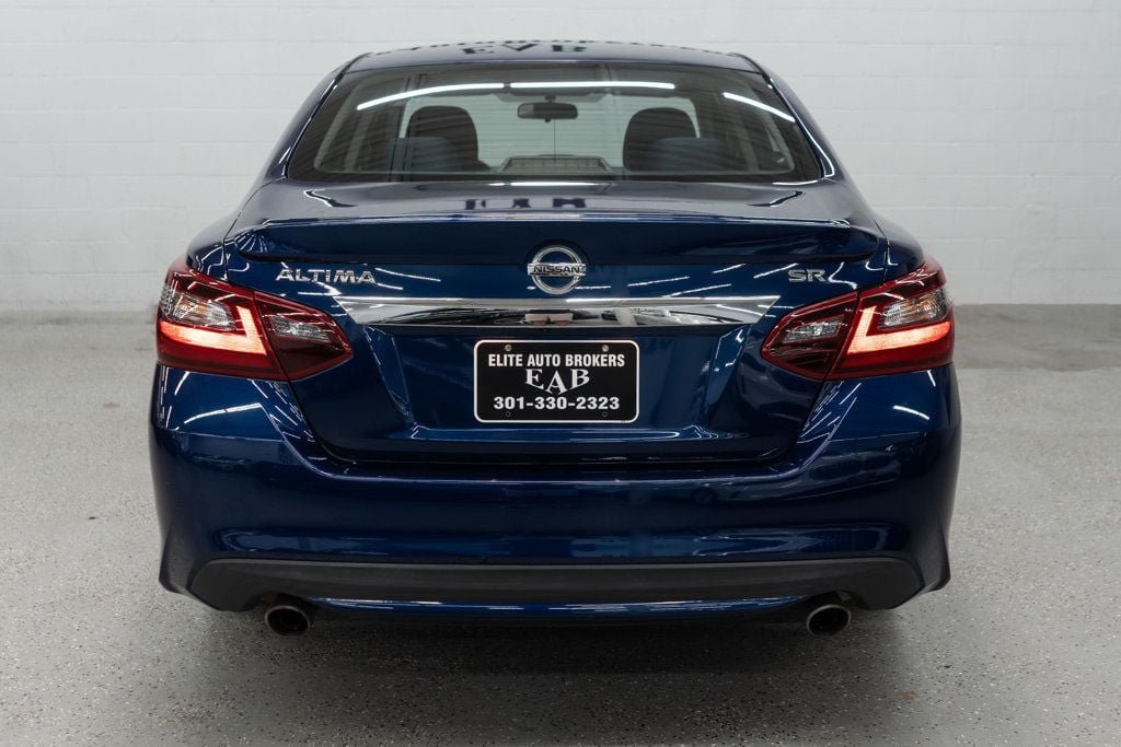Used 2018 Nissan Altima 2.5 SR FWD image 7