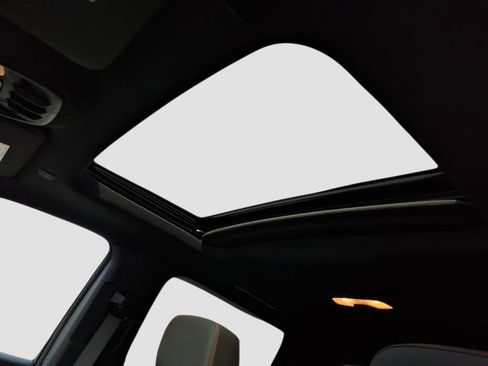 Used 2023 Chevrolet Colorado Z71 w/ Advanced Trailering Package image 22