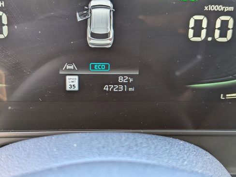 Certified 2023 Kia Sportage EX image 30