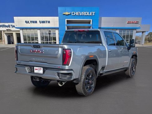 Used 2026 GMC Sierra 2500 AT4 w/ AT4 Premium Plus Package AWD/4WD image 8