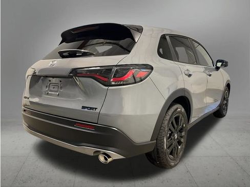 New 2027 Honda HR-V Sport image 5