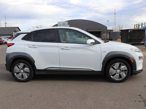 Used 2020 Hyundai Kona Limited image 4