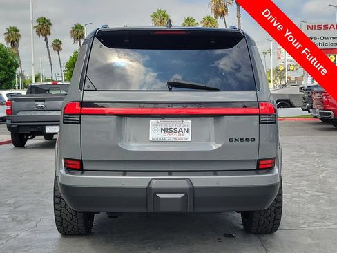 Used 2024 Lexus GX 550 w/ Cold Area Package AWD/4WD image 29