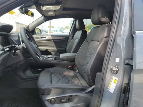 New 2026 Volkswagen Atlas Cross Sport SE image 13