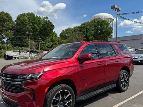Used 2022 Chevrolet Tahoe RST w/ Luxury Package image 1