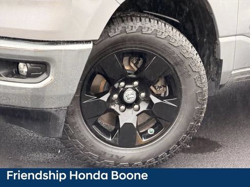 Used 2022 RAM 1500 Big Horn AWD/4WD image 30