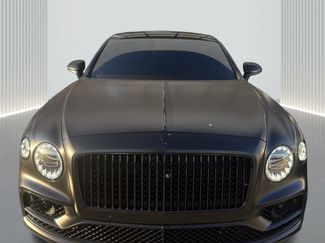 Used 2023 Bentley Flying Spur V8 video 2