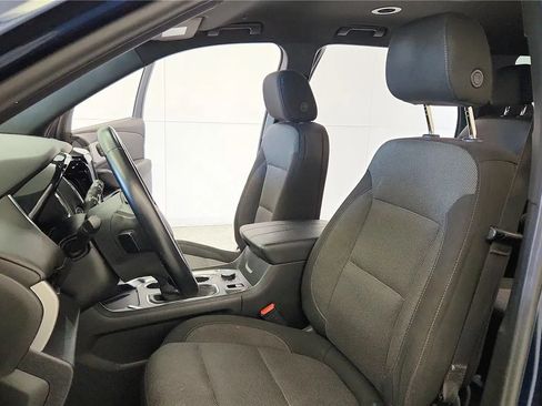 Used 2023 Chevrolet Traverse LT FWD image 27