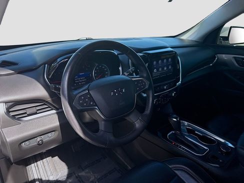 Used 2020 Chevrolet Traverse RS FWD image 9