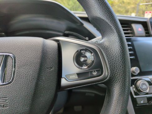 Used 2019 Honda Civic EX image 20
