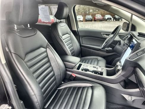 Used 2024 Ford Edge SEL w/ Convenience Package image 26