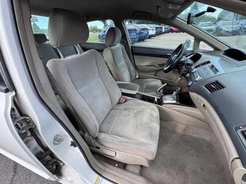 Used 2010 Honda Civic LX image 10