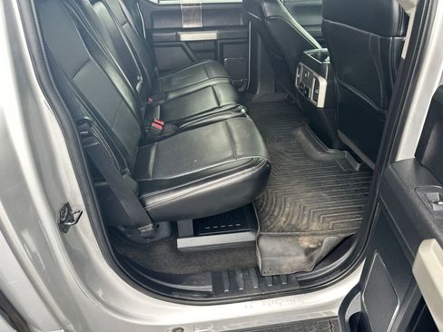 Used 2018 Ford F250 Lariat w/ Lariat Value Package AWD/4WD image 15