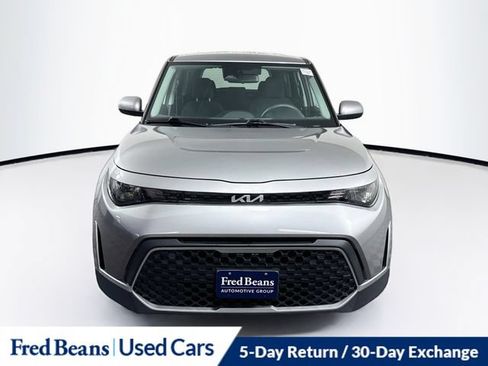 Used 2024 Kia Soul LX w/ Option Group 015 FWD image 2