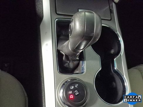 Used 2015 Ford Explorer Base image 17