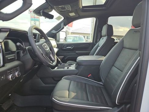 New 2026 GMC Sierra 2500 AT4X image 14