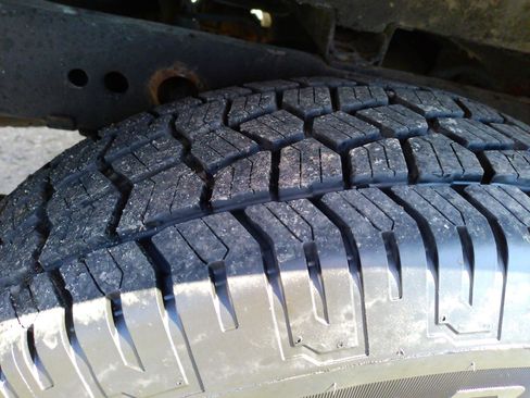 Used 2018 Nissan Frontier PRO-4X image 9