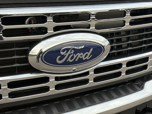 New 2026 Ford F250 XLT w/ 360-Degree Camera Package image 9