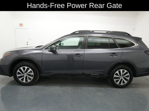 Used 2022 Subaru Outback Premium AWD/4WD image 4