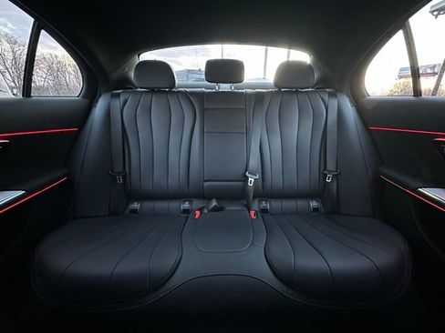 New 2026 Mercedes-Benz E 350 4MATIC Sedan image 15