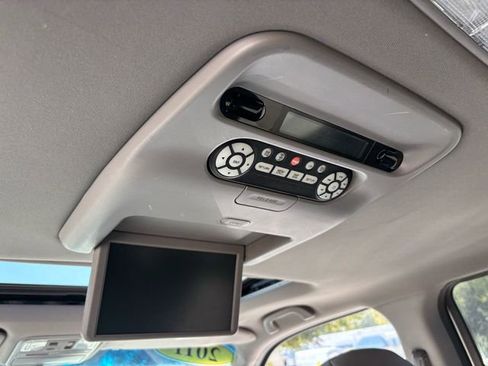 Used 2011 Honda Pilot Touring image 9