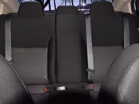 Used 2020 Nissan Versa S image 19