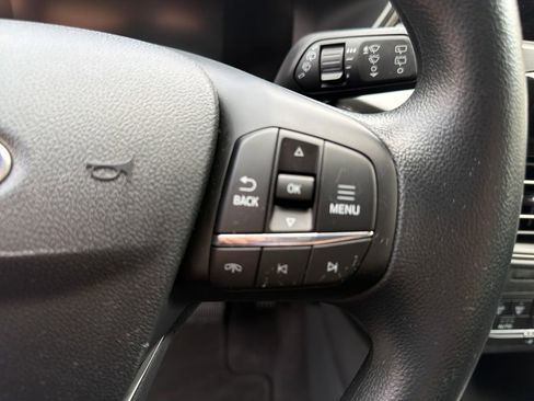 Used 2025 Ford Escape Active image 24