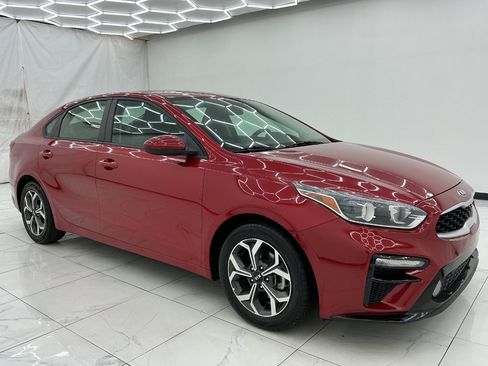 Used 2020 Kia Forte LXS FWD image 7