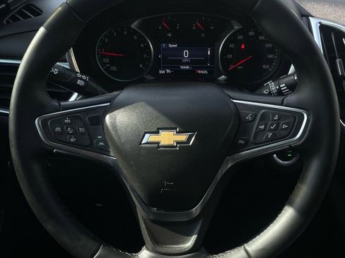 Used 2024 Chevrolet Equinox LT image 12