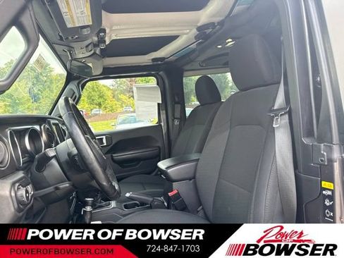 Used 2020 Jeep Wrangler Sport AWD/4WD image 2