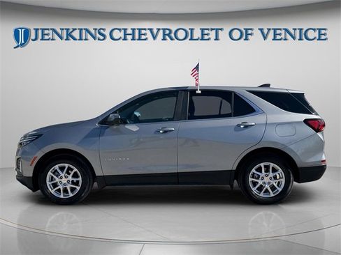 Certified 2024 Chevrolet Equinox LT image 2