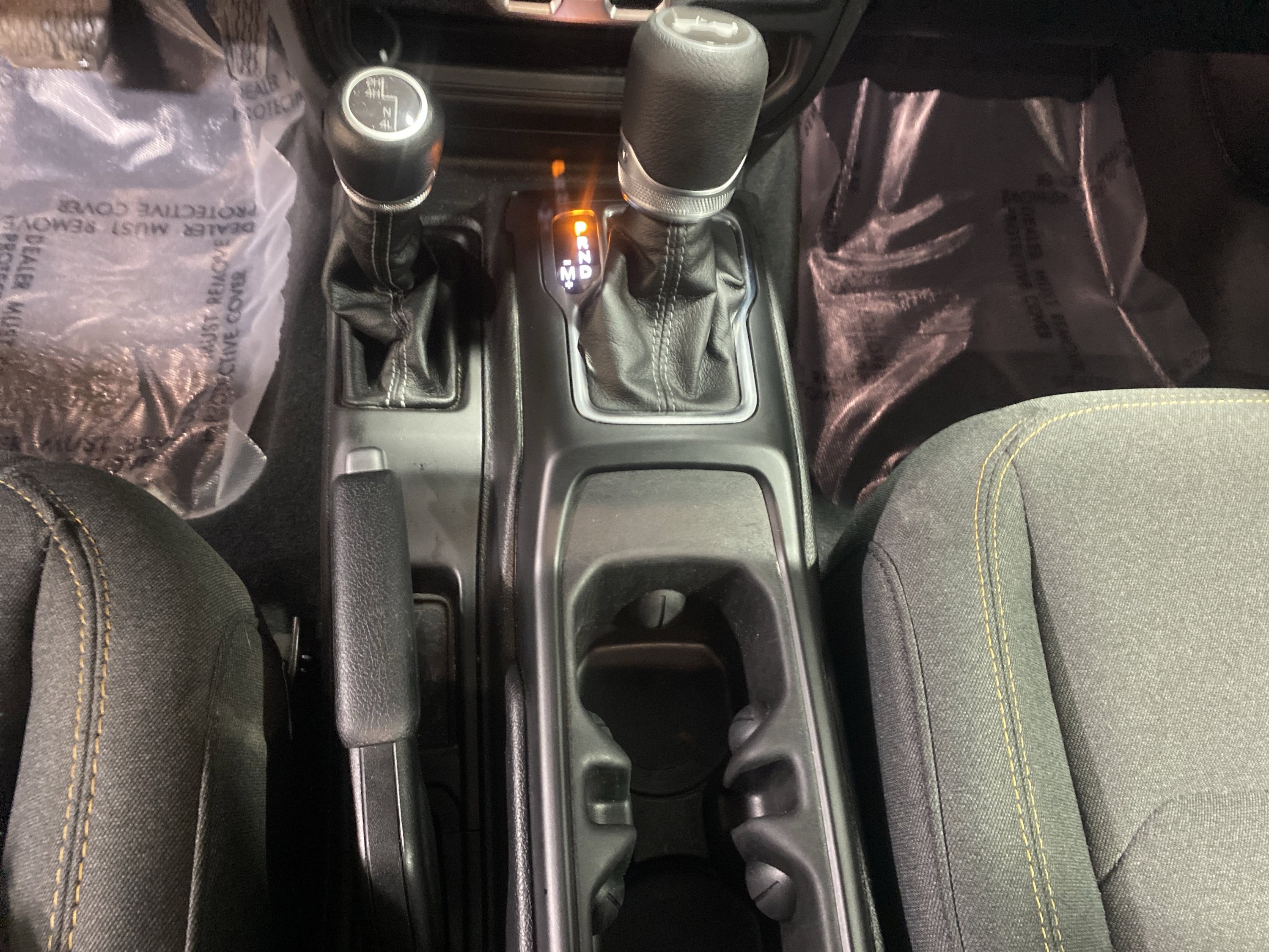 Used 2025 Jeep Wrangler Unlimited Sport AWD/4WD image 21