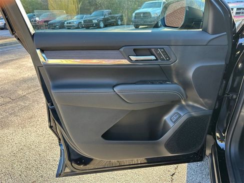 New 2026 GMC Terrain Denali w/ LPO, Floor Liner Package image 11