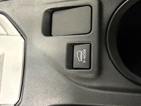 Used 2023 Subaru Crosstrek 2.0i AWD/4WD image 26