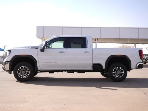 New 2026 GMC Sierra 2500 SLT AWD/4WD image 7