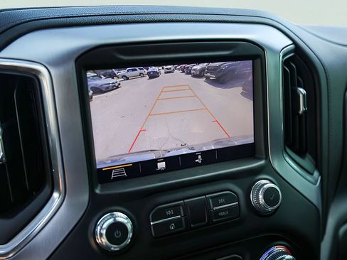 Used 2019 GMC Sierra 1500 SLT w/ SLT Premium Plus Package AWD/4WD image 20
