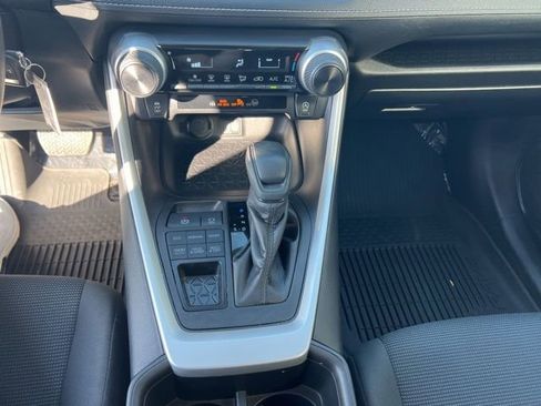 Used 2023 Toyota RAV4 LE image 15