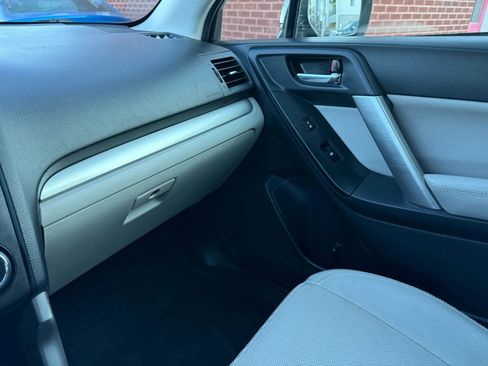 Used 2015 Subaru Forester 2.5i Limited image 18